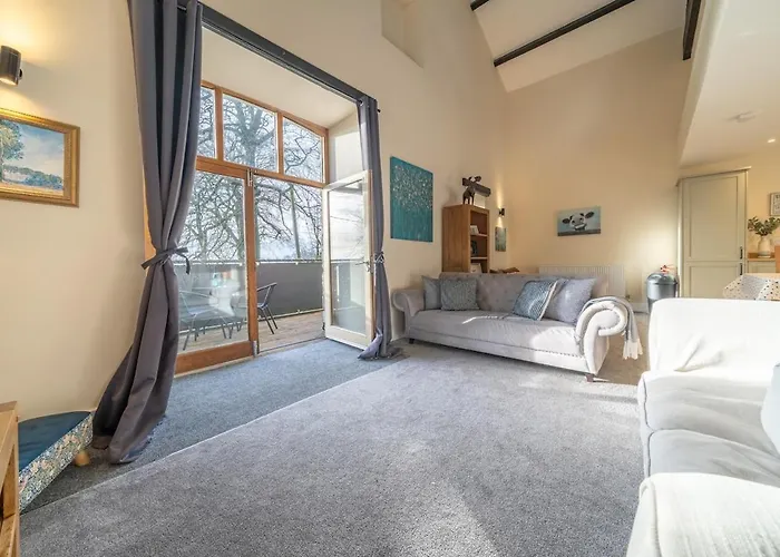 Casa de Férias Honey Barn - Large Barn In The Countryside! *