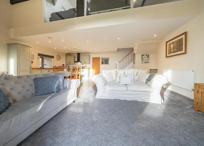 Honey Barn - Large Barn In The Countryside! Skelsmergh