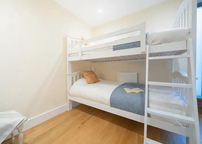 Honey Barn - Large Barn In The Countryside! *