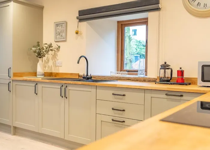 Honey Barn - Large Barn In The Countryside! Skelsmergh