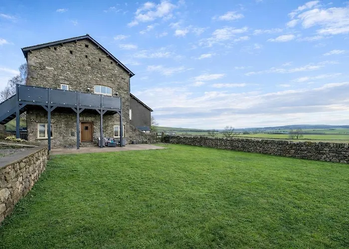 Honey Barn - Large Barn In The Countryside! Skelsmergh