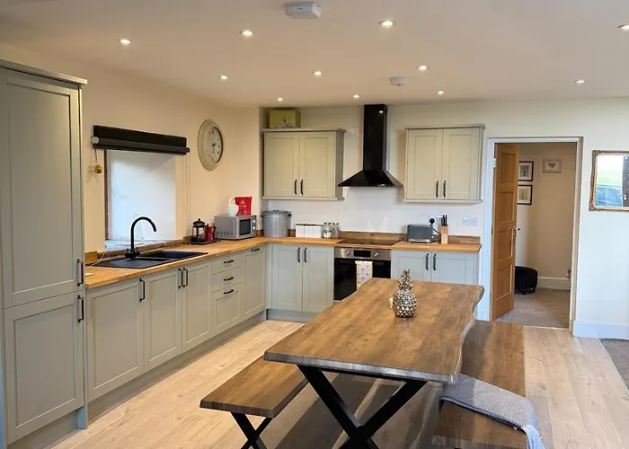 Honey Barn - Large Barn In The Countryside! *