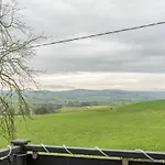 Honey Barn - Large Barn In The Countryside! Vakantiehuis *